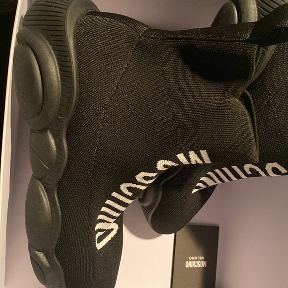 Women’s size 11 Moschino Sock Sneaker. Never worn - Picture 9 of 11